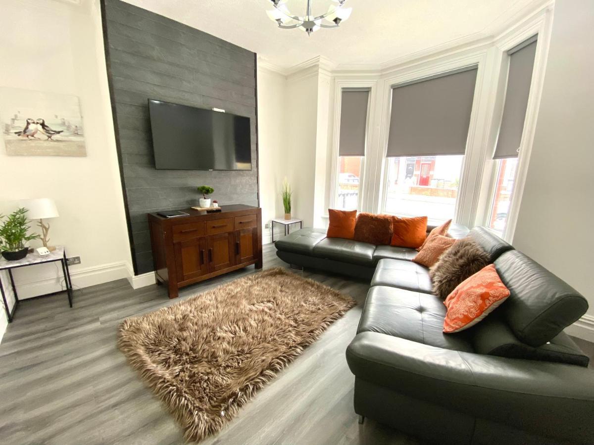 Warley House 4 Bed -Blackpool North -Family House Exteriér fotografie
